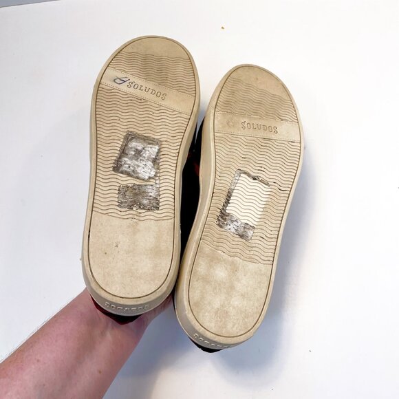 Soludos Red Velvet Llama Sneakers, Size 9 - Picture 7 of 8